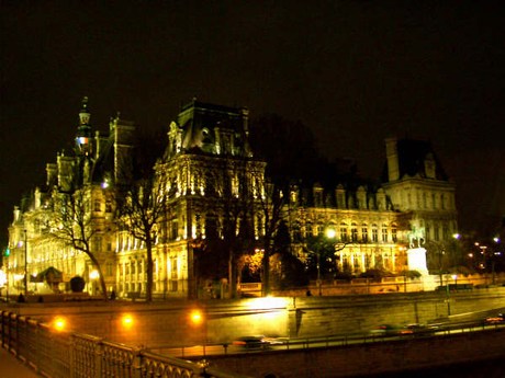 una passeggiata a parigi Mini-hoteldeville